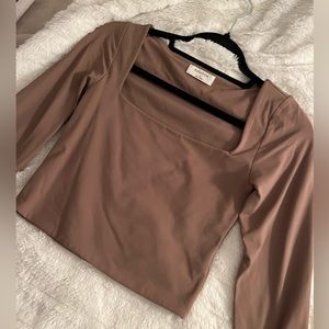 Babaton contour squareneck longsleeve shirt